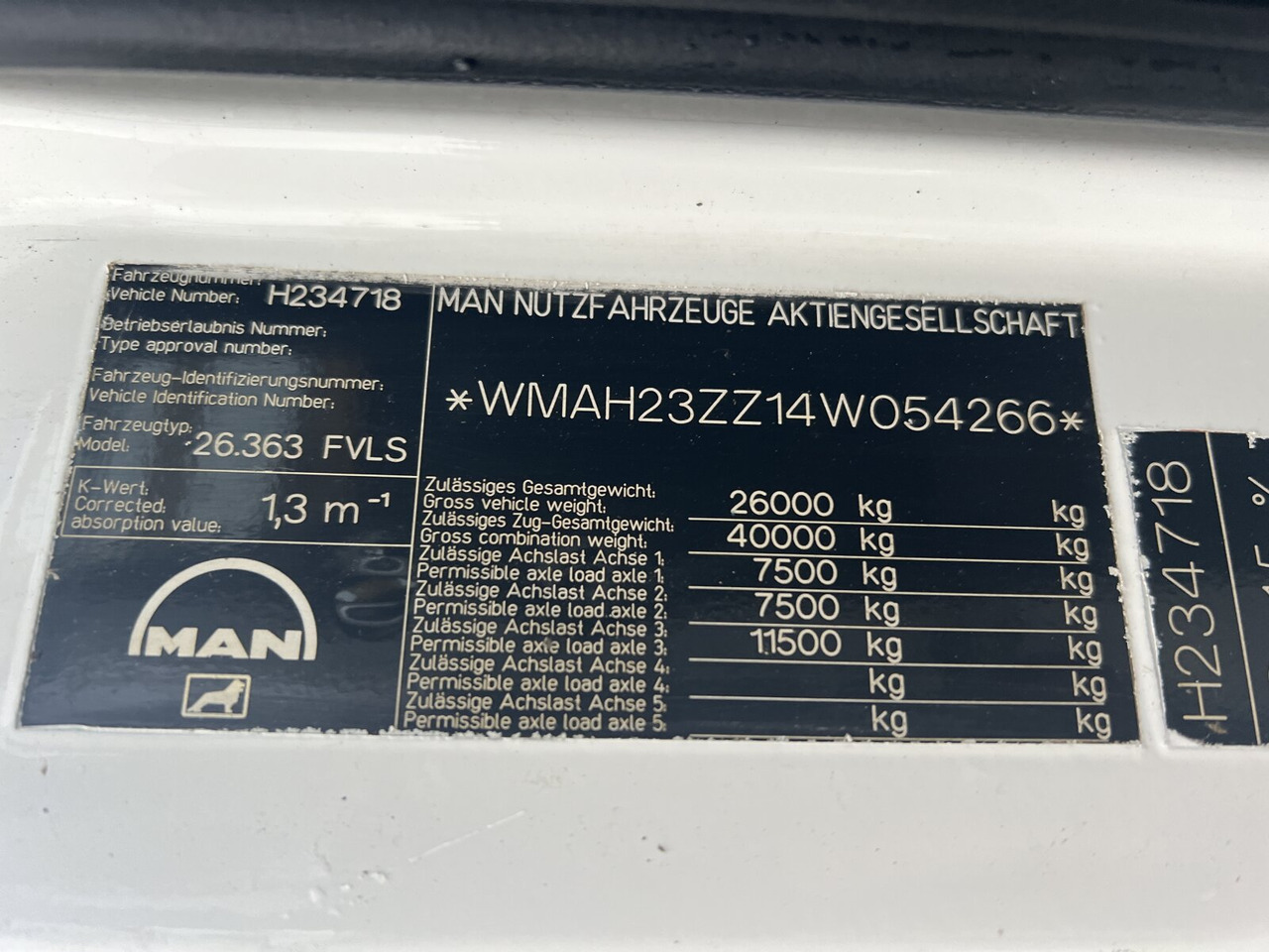 شاحنات قابلة للفك شاحنة MAN TGA 26.360 6X2/4 BL TGA 26.360 6X2/4 BL, Vorlauf Lenk-Liftachse: صور 12