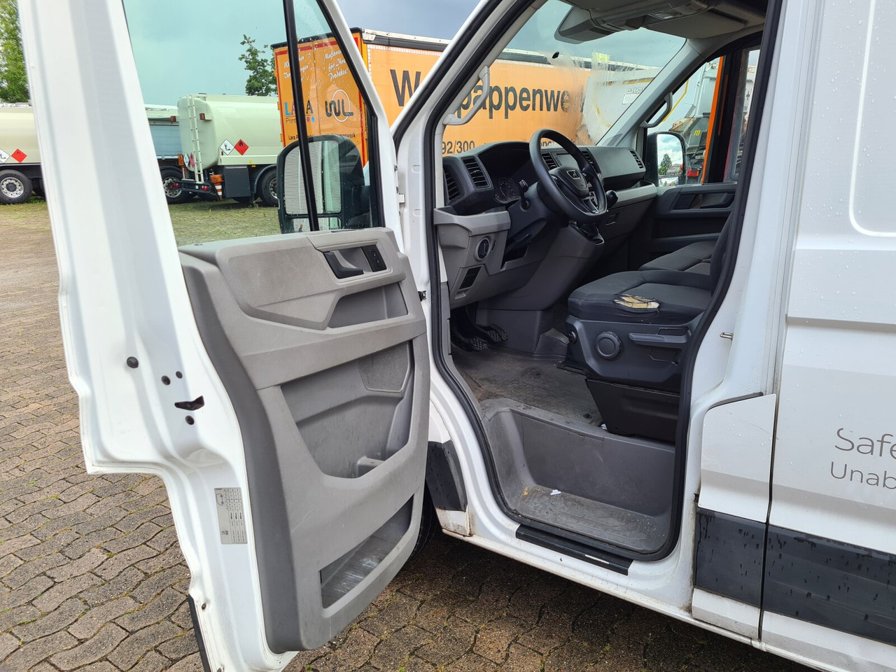 MAN TGE 3.140 4x2 SB TGE 3.140 4x2 SB, Hochdach إيجار MAN TGE 3.140 4x2 SB TGE 3.140 4x2 SB, Hochdach: صور 14 MAN TGE 3.140 4x2 SB TGE 3.140 4x2 SB, Hochdach إيجار MAN TGE 3.140 4x2 SB TGE 3.140 4x2 SB, Hochdach: صور 14