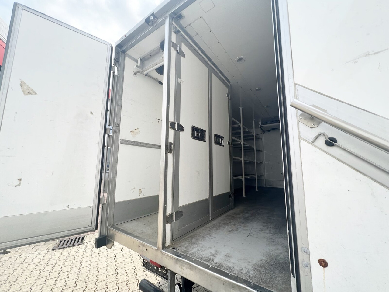 MAN TGL 8.180 4x2 BL TGL 8.180 4x2 BL, Kühlkoffer, Carrier Supra 850Mi - مبردة شاحنة: صور 5 MAN TGL 8.180 4x2 BL TGL 8.180 4x2 BL, Kühlkoffer, Carrier Supra 850Mi - مبردة شاحنة: صور 5