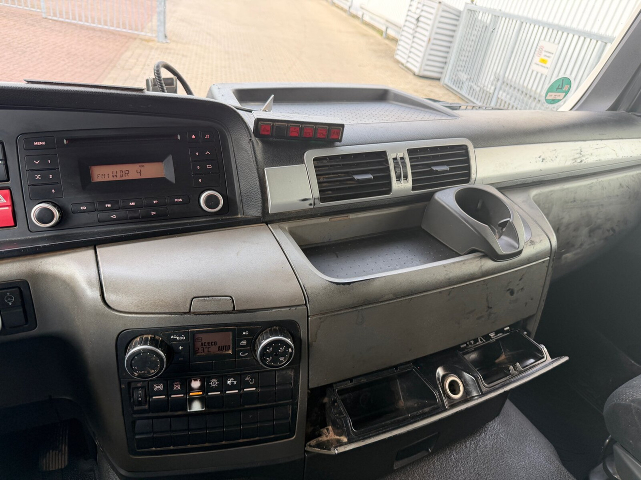 MAN TGS 18.360 4X2 BL TGS 18.360 4X2 BL, Hyva 10.45 S, Teleskopabrollanlage - شاحنة ذات الخطاف: صور 5 MAN TGS 18.360 4X2 BL TGS 18.360 4X2 BL, Hyva 10.45 S, Teleskopabrollanlage - شاحنة ذات الخطاف: صور 5