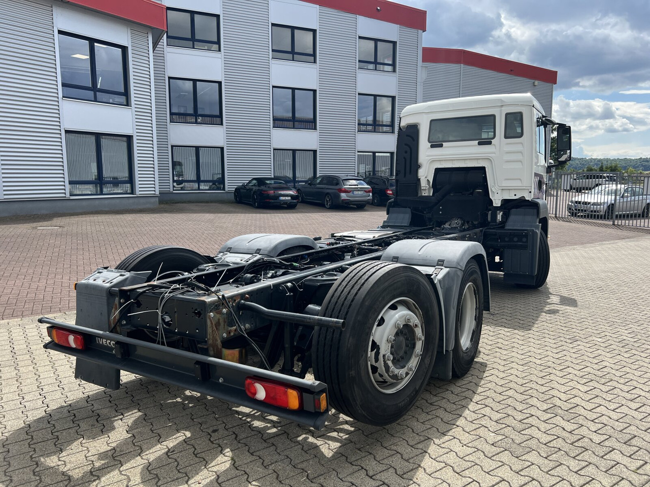 الشاسيه شاحنة MAN TGS 26.320 6X2-4 BL TGS 26.320 6X2-4 BL, Lenk-/Liftachse, Rechtslenker, Export Only!: صور 10
