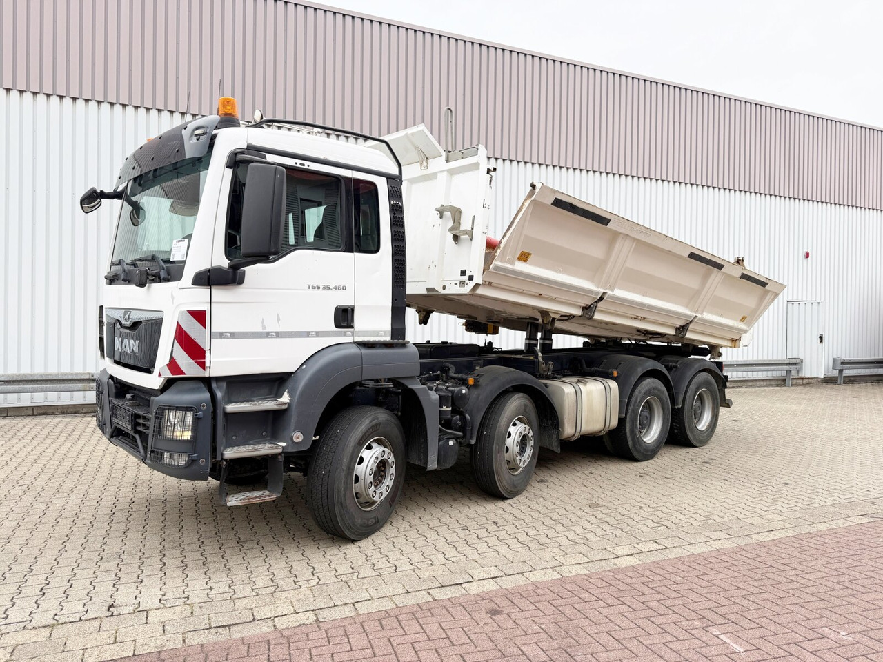 MAN TGS 35.460 8X4 BB TGS 35.460 8X4 BB, Meiller Bordmatik, Rollplane, 13m³ - قلابات: صور 1 MAN TGS 35.460 8X4 BB TGS 35.460 8X4 BB, Meiller Bordmatik, Rollplane, 13m³ - قلابات: صور 1