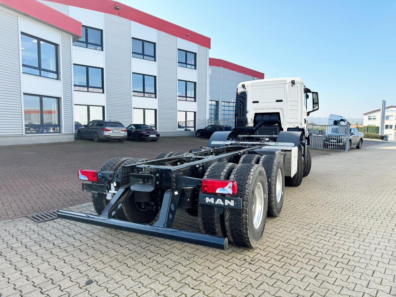 جديد الشاسيه شاحنة MAN TGS 35.480 8x6H BL CH TGS 35.480 8x6H BL CH, HydroDrive, Navi, Nebenantrieb: صور 10