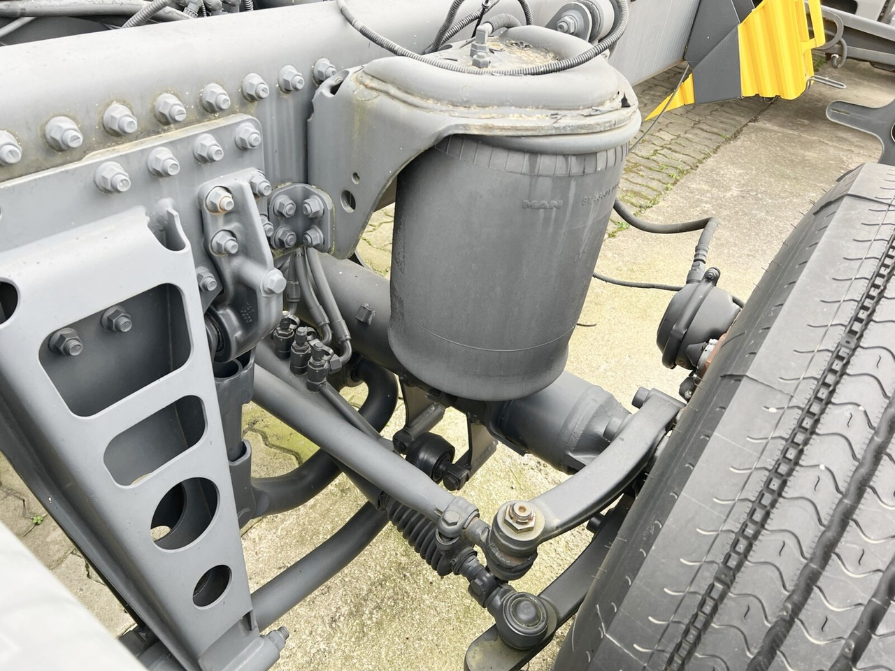 MAN TGS 50.480BB 10x4 TGS 50.480 BB 10x4, 2x VORHANDEN! - الشاسيه شاحنة: صور 4 MAN TGS 50.480BB 10x4 TGS 50.480 BB 10x4, 2x VORHANDEN! - الشاسيه شاحنة: صور 4