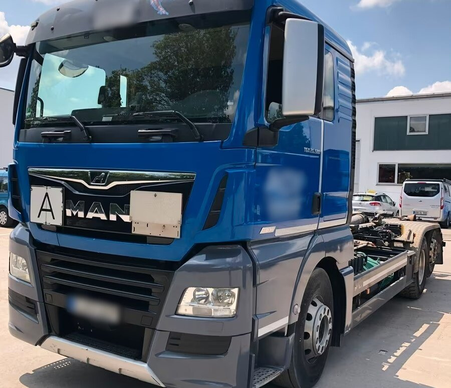 MAN TGX 26.580 6x2-4 BL TGX 26.580 6x2-4 BL, Intarder, Lenk-/Liftachse - شاحنة ذات الخطاف: صور 2 MAN TGX 26.580 6x2-4 BL TGX 26.580 6x2-4 BL, Intarder, Lenk-/Liftachse - شاحنة ذات الخطاف: صور 2