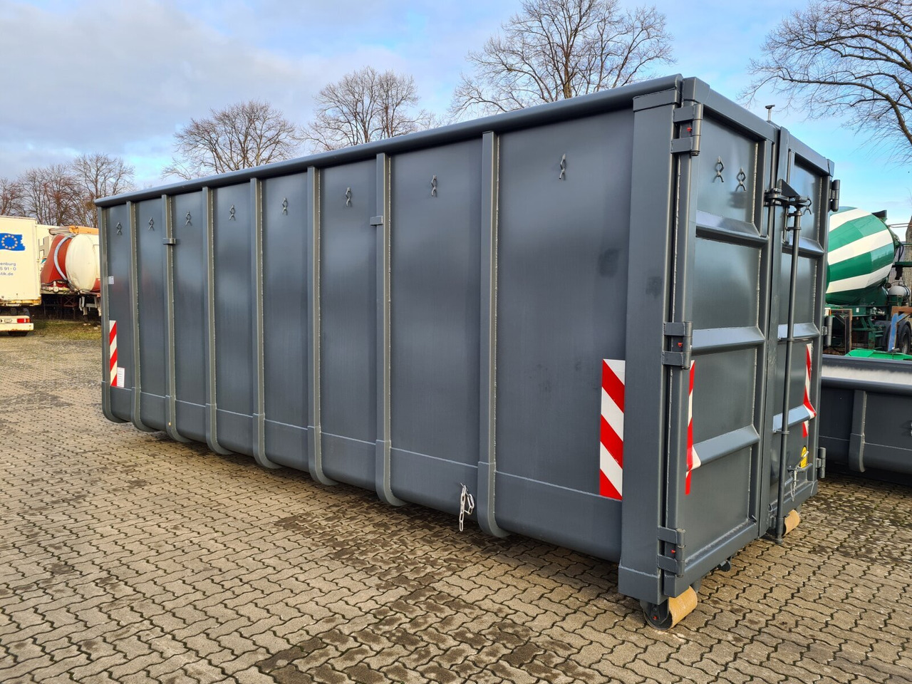 Meiller Meiller G 18 TSEL 1,3 Meiller Tandemschlitten Abrollanhänger G 18 TSEL 1,3 bis 7 m Container - مقطورة هوك ليفت/ لود لوجر: صور 3 Meiller Meiller G 18 TSEL 1,3 Meiller Tandemschlitten Abrollanhänger G 18 TSEL 1,3 bis 7 m Container - مقطورة هوك ليفت/ لود لوجر: صور 3