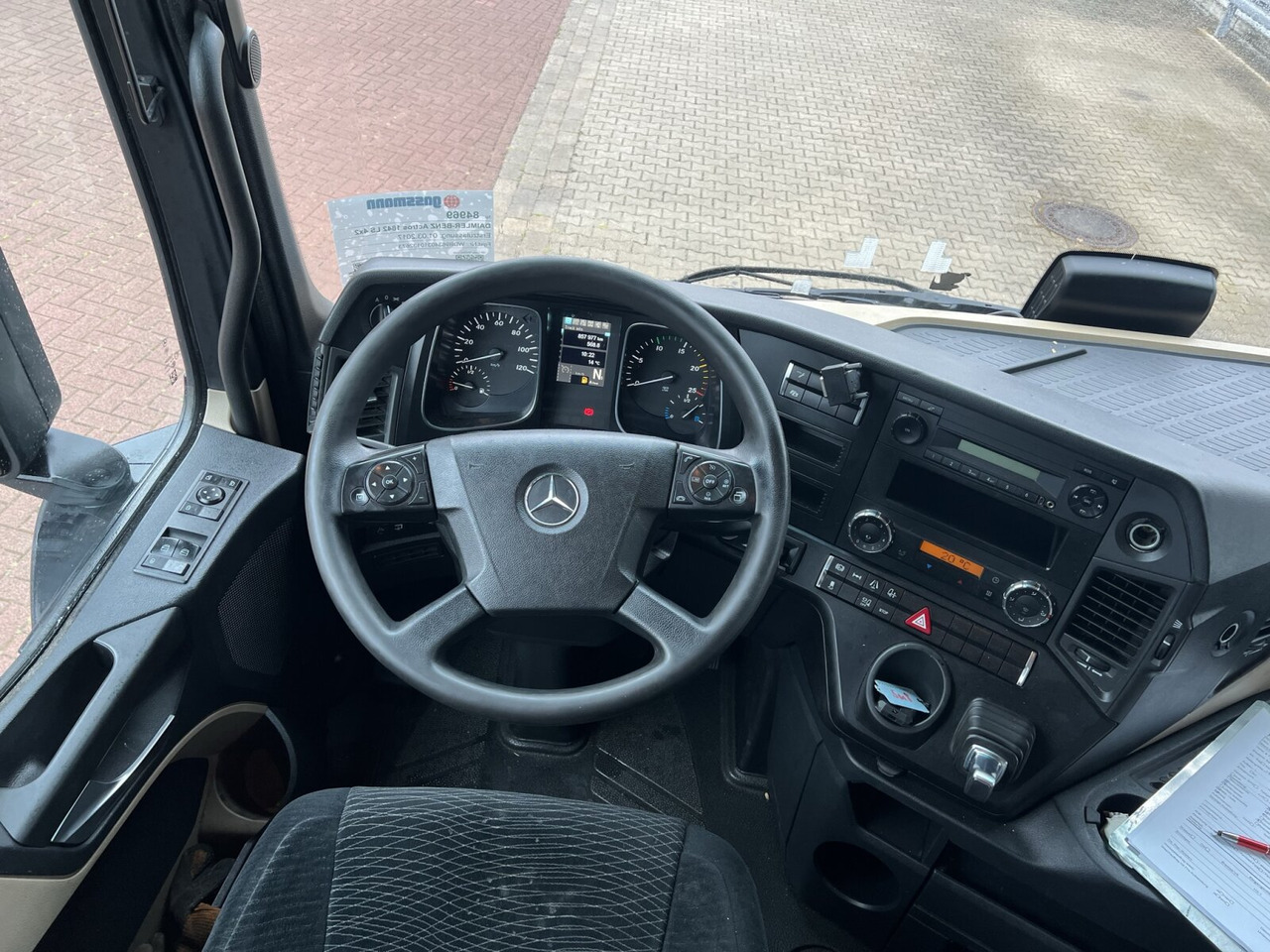 Mercedes-Benz Actros 1842 LS 4x2 Actros 1842 LS 4x2, 6x VORHANDEN - شاحنة جرار: صور 5 Mercedes-Benz Actros 1842 LS 4x2 Actros 1842 LS 4x2, 6x VORHANDEN - شاحنة جرار: صور 5