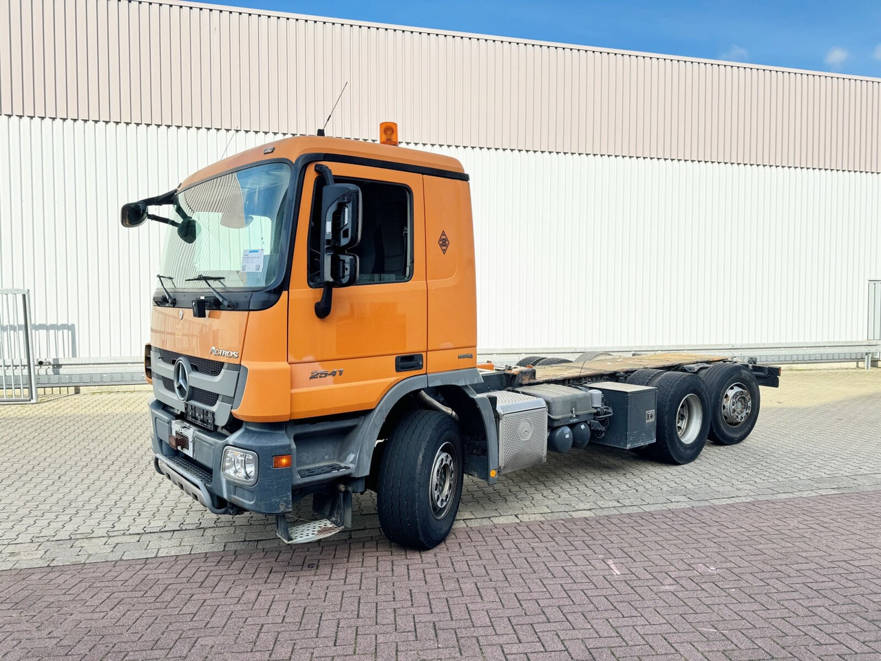 Mercedes-Benz Actros 2541 L 6x2 Actros 2541 L 6x2, Lenk-/Liftachse - الشاسيه شاحنة: صور 1 Mercedes-Benz Actros 2541 L 6x2 Actros 2541 L 6x2, Lenk-/Liftachse - الشاسيه شاحنة: صور 1
