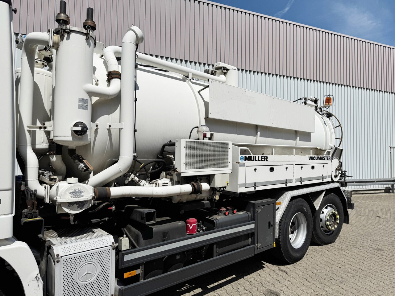 Mercedes-Benz Actros 2541 L 6x2 Actros 2541 L 6x2, Müller Saug-/Spülwagen ca. 12m³, Widi-Platte, Lift-/Lenkachse إيجار Mercedes-Benz Actros 2541 L 6x2 Actros 2541 L 6x2, Müller Saug-/Spülwagen ca. 12m³, Widi-Platte, Lift-/Lenkachse: صور 6