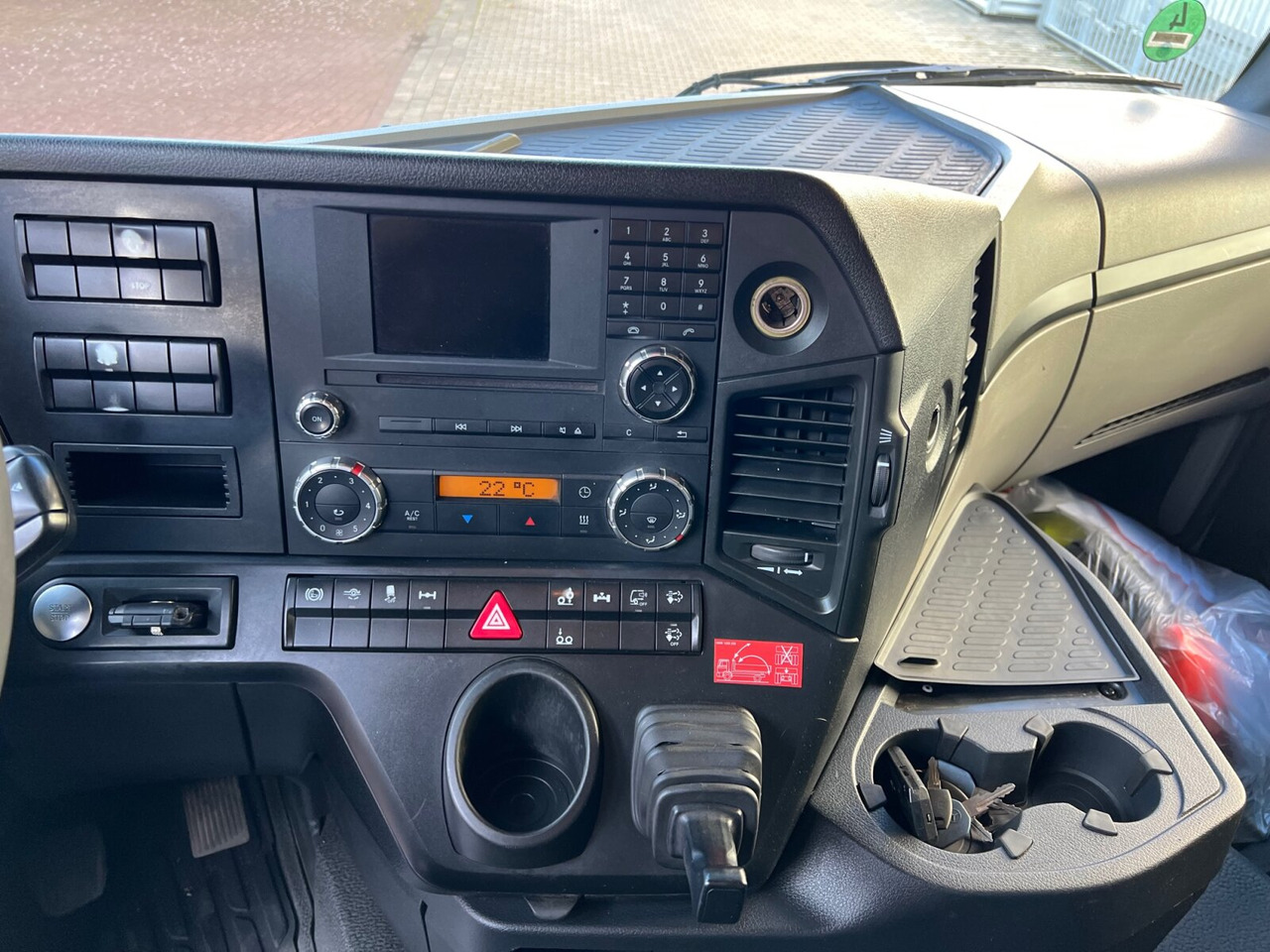 Mercedes-Benz Antos 2545 L 6x2 Antos 2545 L 6x2, Retarder, Lenk-/Liftachse - شاحنة ذات الخطاف: صور 5 Mercedes-Benz Antos 2545 L 6x2 Antos 2545 L 6x2, Retarder, Lenk-/Liftachse - شاحنة ذات الخطاف: صور 5