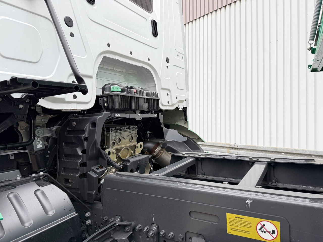 Mercedes-Benz Arocs 1840 K 4x2 Arocs 1840 K 4x2, MultimediaCockpit, Alu-Bordwände, Platz für Kranmontage - قلابات: صور 4 Mercedes-Benz Arocs 1840 K 4x2 Arocs 1840 K 4x2, MultimediaCockpit, Alu-Bordwände, Platz für Kranmontage - قلابات: صور 4