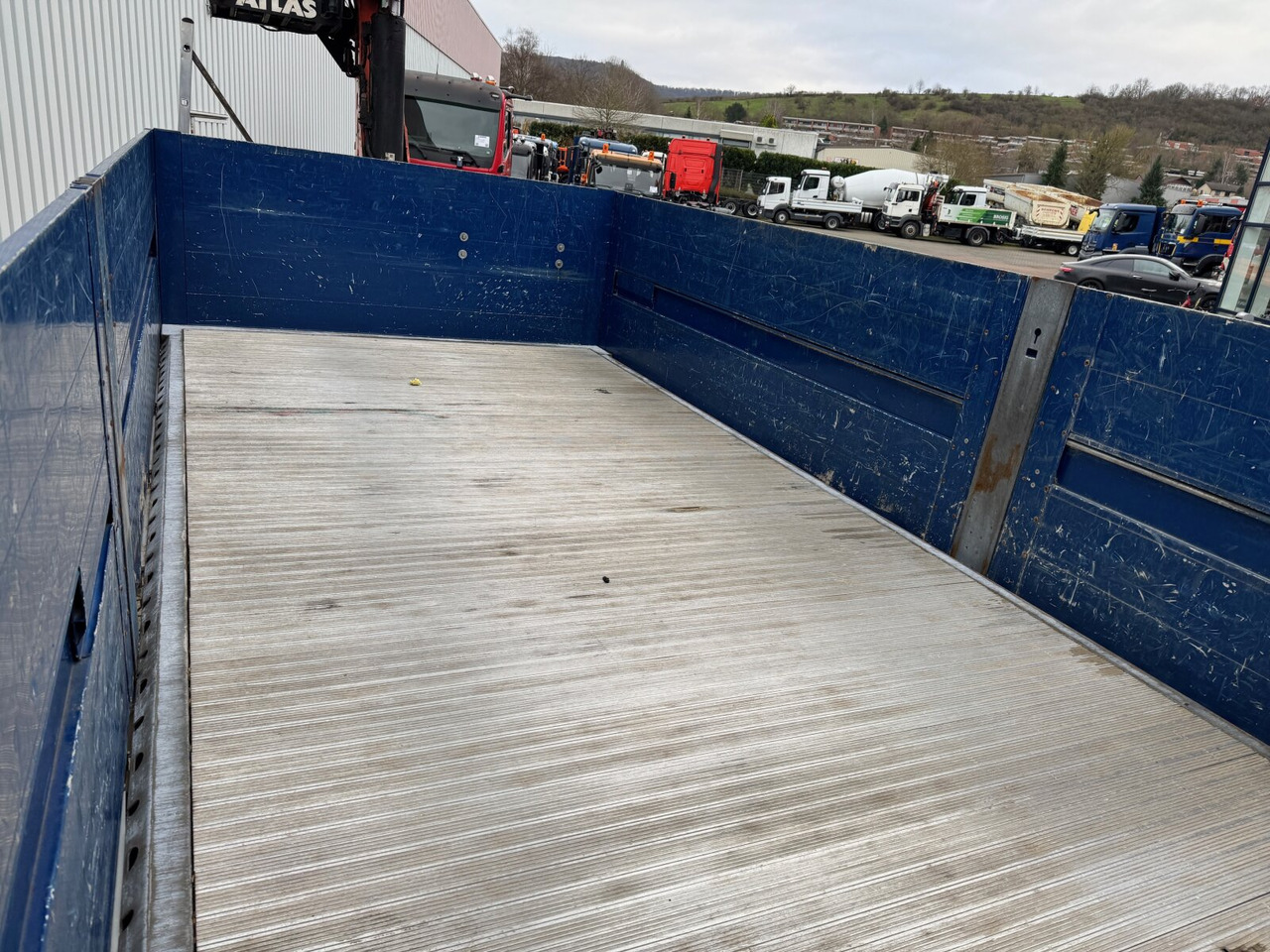 Mercedes-Benz Arocs 2642 6x4 Arocs 2642 6x4 mit Heckkran Atlas AK 186.3 V-2 - شاحنة كرين, شاحنات مسطحة: صور 2 Mercedes-Benz Arocs 2642 6x4 Arocs 2642 6x4 mit Heckkran Atlas AK 186.3 V-2 - شاحنة كرين, شاحنات مسطحة: صور 2