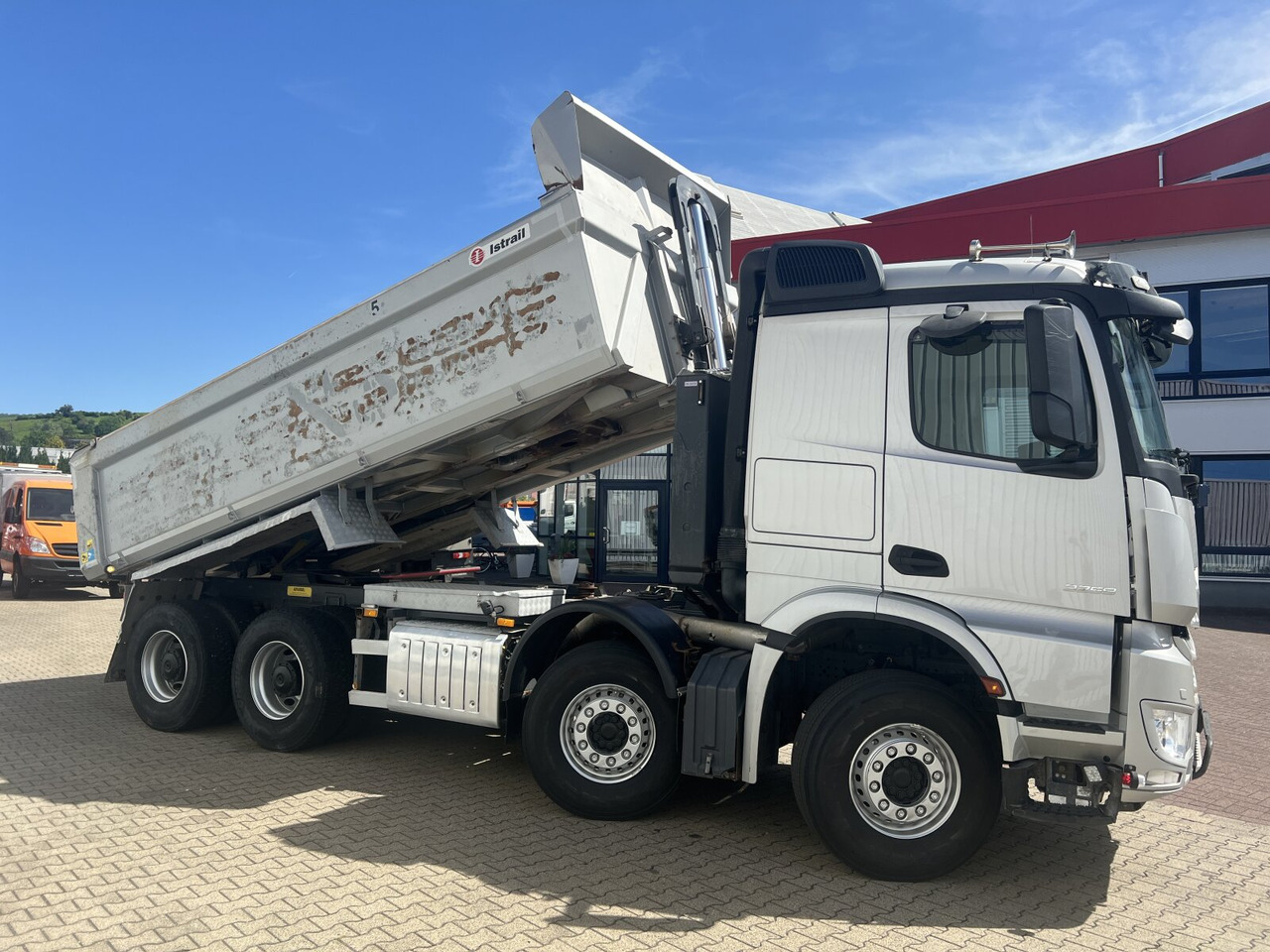 قلابة شاحنة Mercedes-Benz Arocs 3251 LK 8x4/4 Arocs 3251 LK 8x4/4, Retarder, Stahlmulde ca. 15m³, hydr. Heckklappe: صور 9