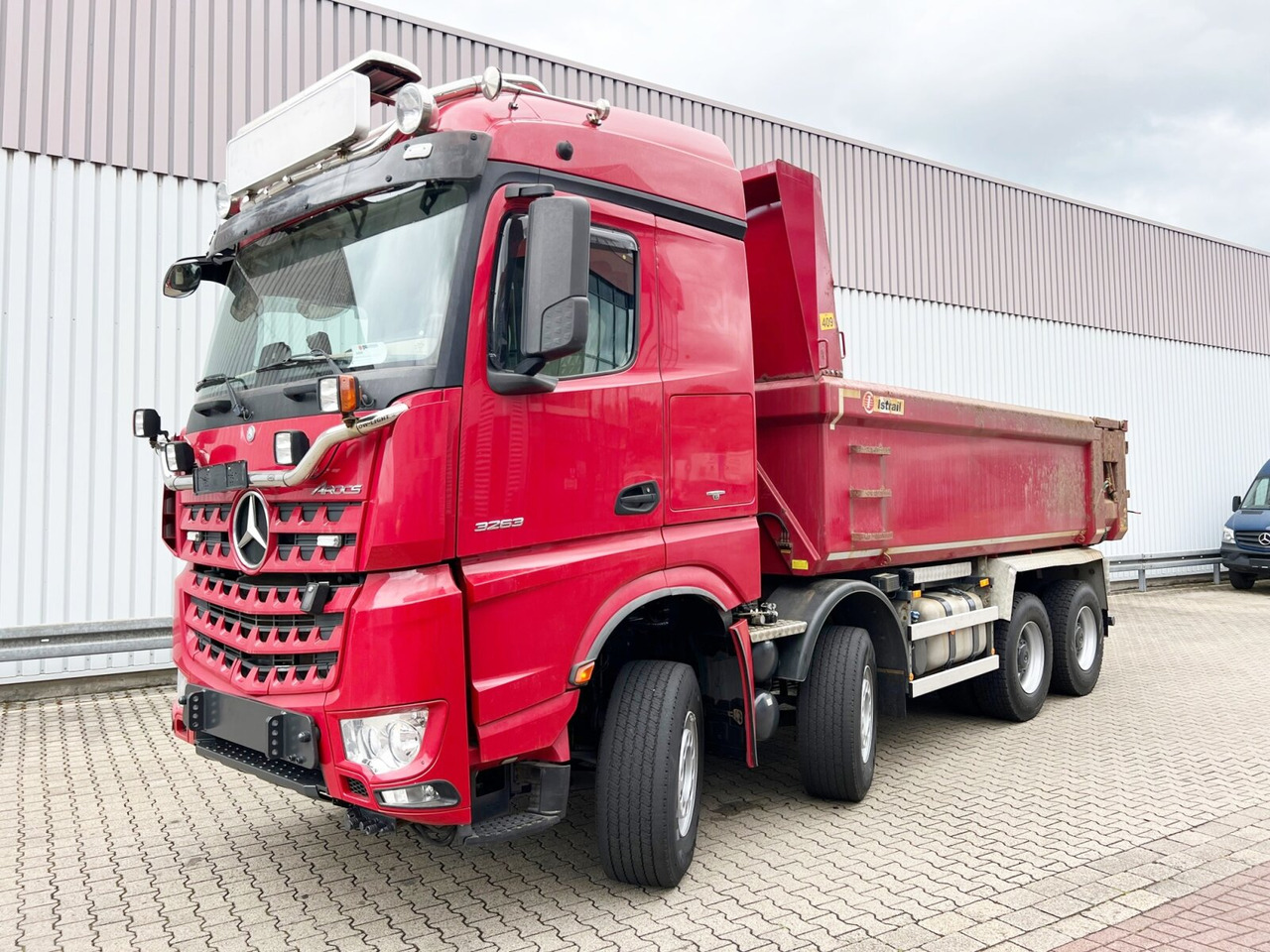 قلابات Mercedes-Benz Arocs 3263 8x4/4 Arocs 3263 8x4/4, Retarder, Stahlmulde ca.14m³, Hydr. Heckklappe: صور 6