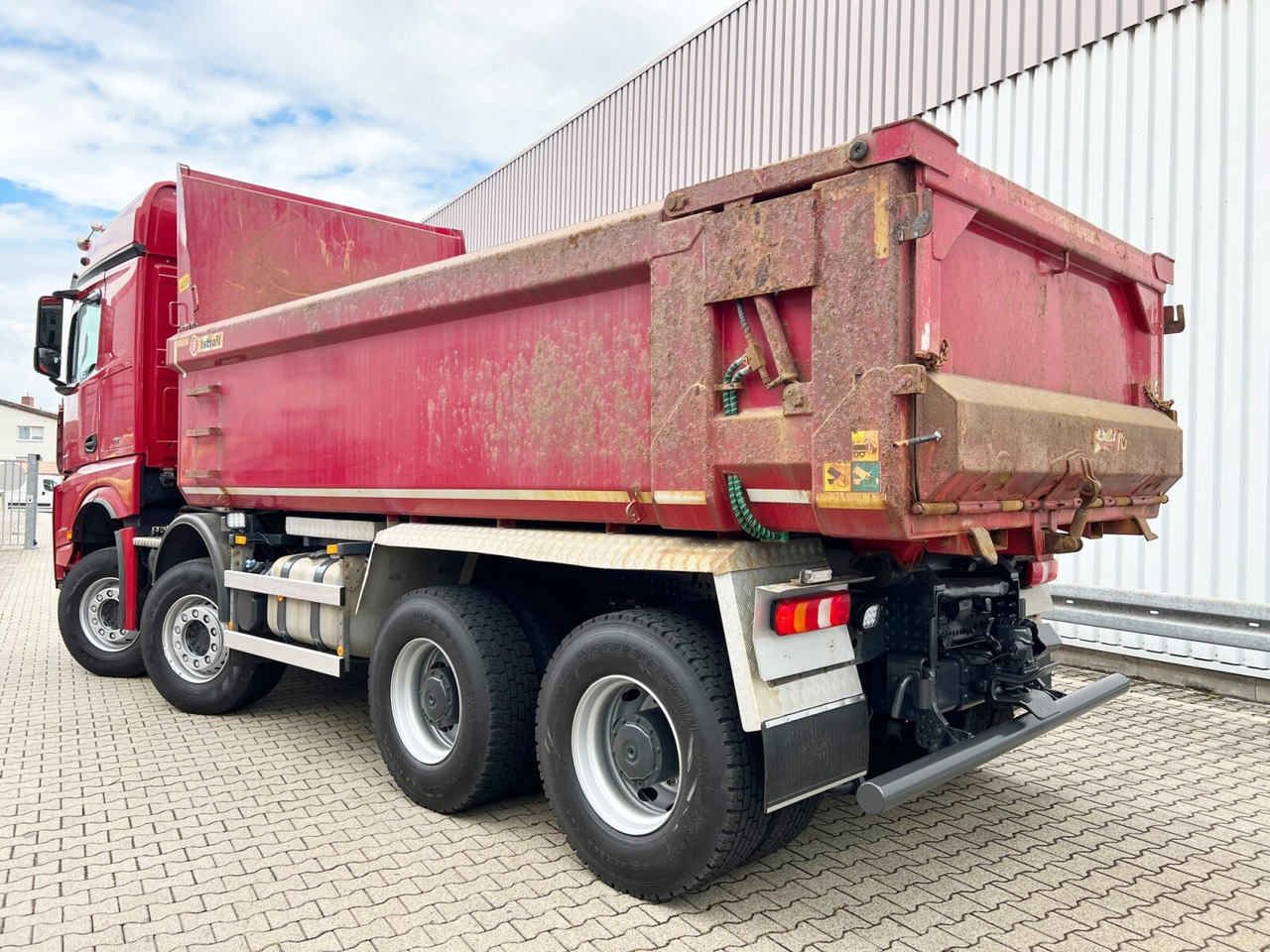 قلابات Mercedes-Benz Arocs 3263 8x4/4 Arocs 3263 8x4/4, Retarder, Stahlmulde ca.14m³, Hydr. Heckklappe: صور 11