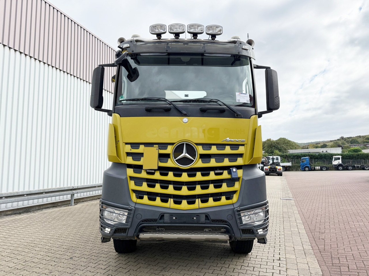 Mercedes-Benz Arocs 3363 K 6x4 Arocs 3363 K 6x4, Grounder, Turbo-Retarder-Kupplung - شاحنة ذات الخطاف: صور 4 Mercedes-Benz Arocs 3363 K 6x4 Arocs 3363 K 6x4, Grounder, Turbo-Retarder-Kupplung - شاحنة ذات الخطاف: صور 4