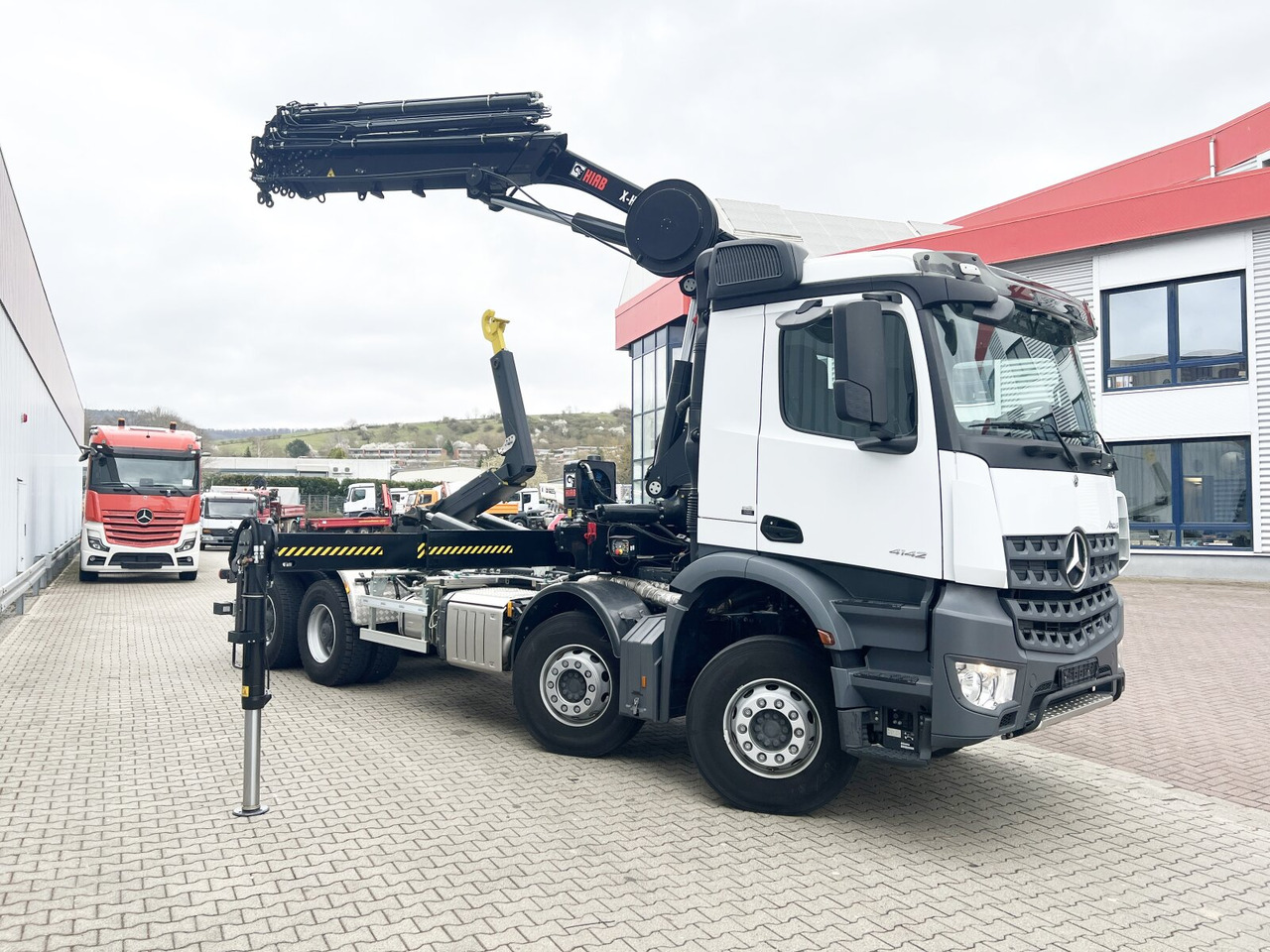 جديد شاحنة ذات الخطاف, شاحنة كرين Mercedes-Benz Arocs 4142 B 8x4/4 Arocs 4142 B 8x4/4, Grounder, Funk: صور 9