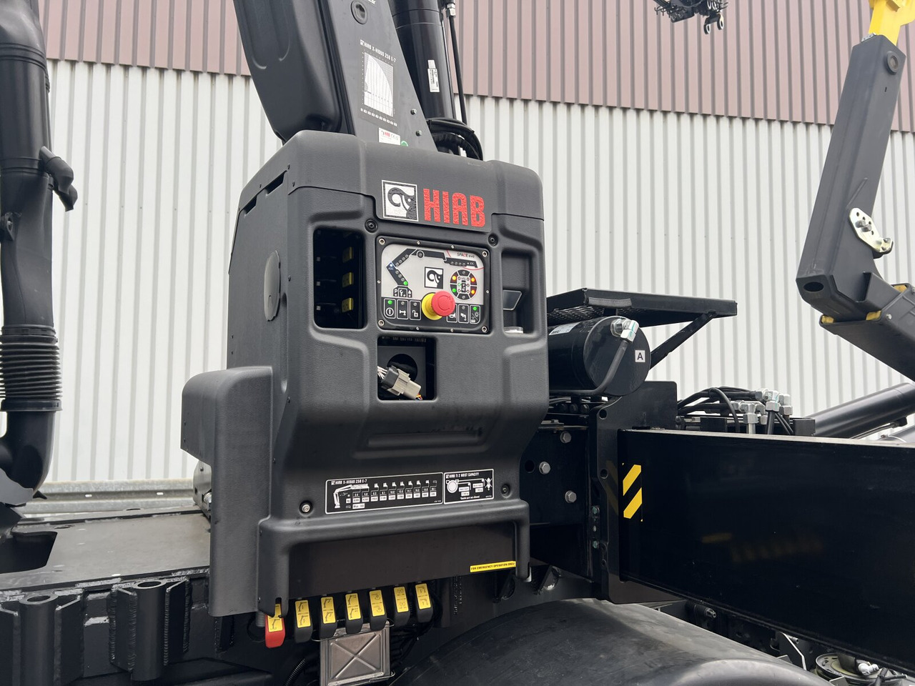 جديد شاحنة ذات الخطاف, شاحنة كرين Mercedes-Benz Arocs 4142 B 8x4/4 Arocs 4142 B 8x4/4, Grounder, Funk: صور 15