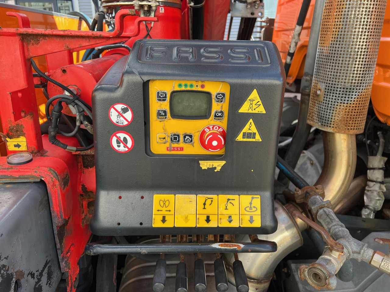 Mercedes-Benz Atego 1024 L 4x2 Atego 1024 L 4x2 mit Kran Fassi F80A.0.21 - شاحنة كرين, شاحنات مسطحة: صور 3 Mercedes-Benz Atego 1024 L 4x2 Atego 1024 L 4x2 mit Kran Fassi F80A.0.21 - شاحنة كرين, شاحنات مسطحة: صور 3