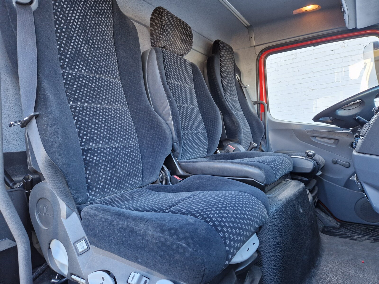 Mercedes-Benz Atego 1218 L 4x2 1218 L 4x2, Fassi Kran F 95A21 5.9m-1.545 kg, - شاحنة كرين: صور 5 Mercedes-Benz Atego 1218 L 4x2 1218 L 4x2, Fassi Kran F 95A21 5.9m-1.545 kg, - شاحنة كرين: صور 5