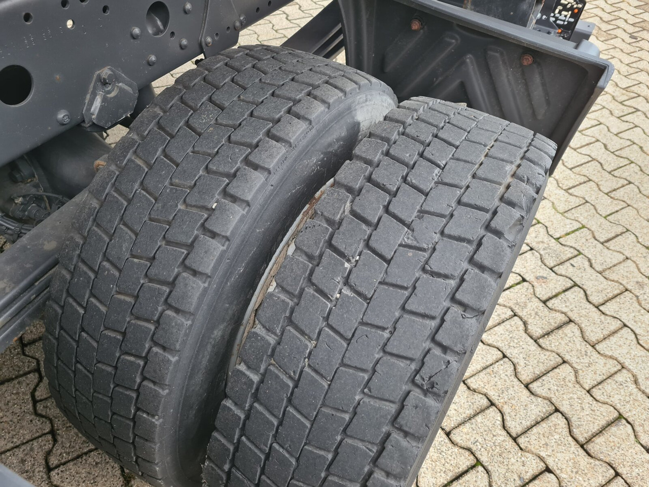 Mercedes-Benz Atego 1223 K 4x2 Atego 1223 K 4x2, 2x AHK - قلابات: صور 5 Mercedes-Benz Atego 1223 K 4x2 Atego 1223 K 4x2, 2x AHK - قلابات: صور 5
