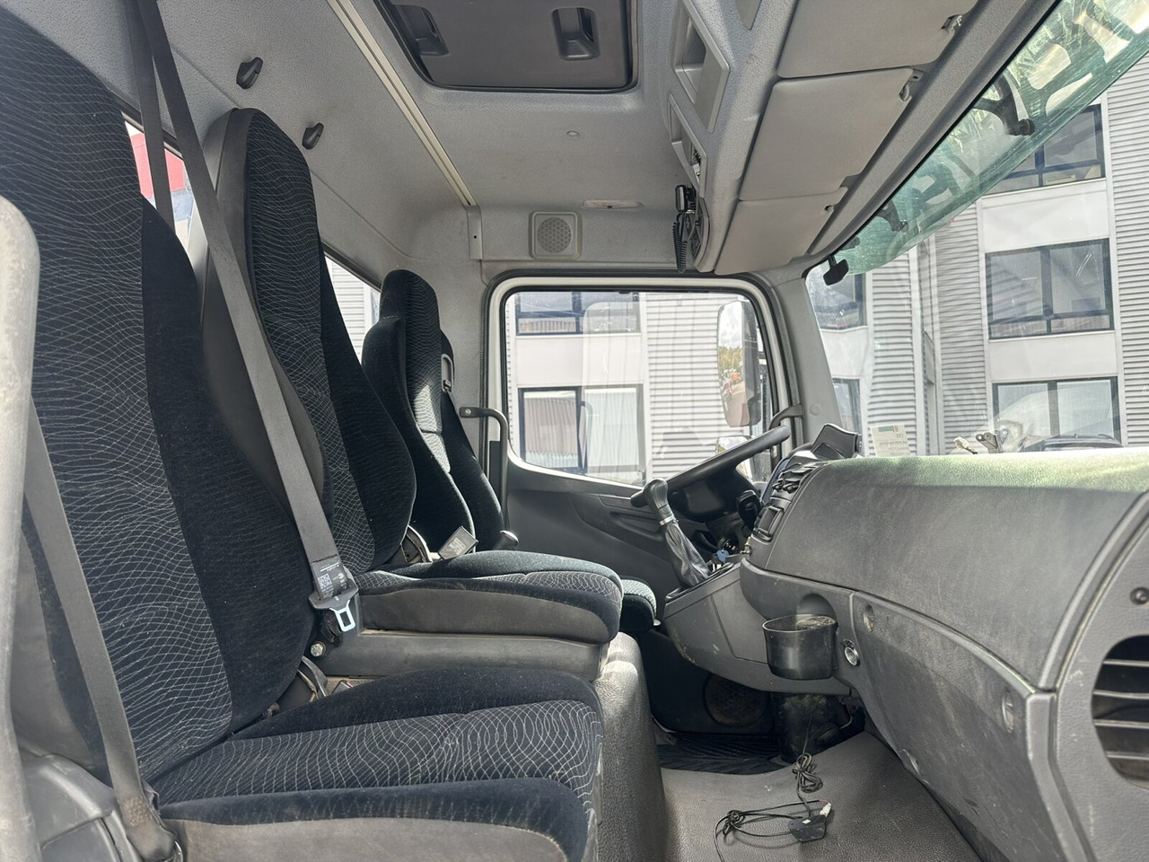 Mercedes-Benz Atego 1223 K 4x2 Atego 1223 K 4x2, AHK-Öl - قلابات: صور 5 Mercedes-Benz Atego 1223 K 4x2 Atego 1223 K 4x2, AHK-Öl - قلابات: صور 5