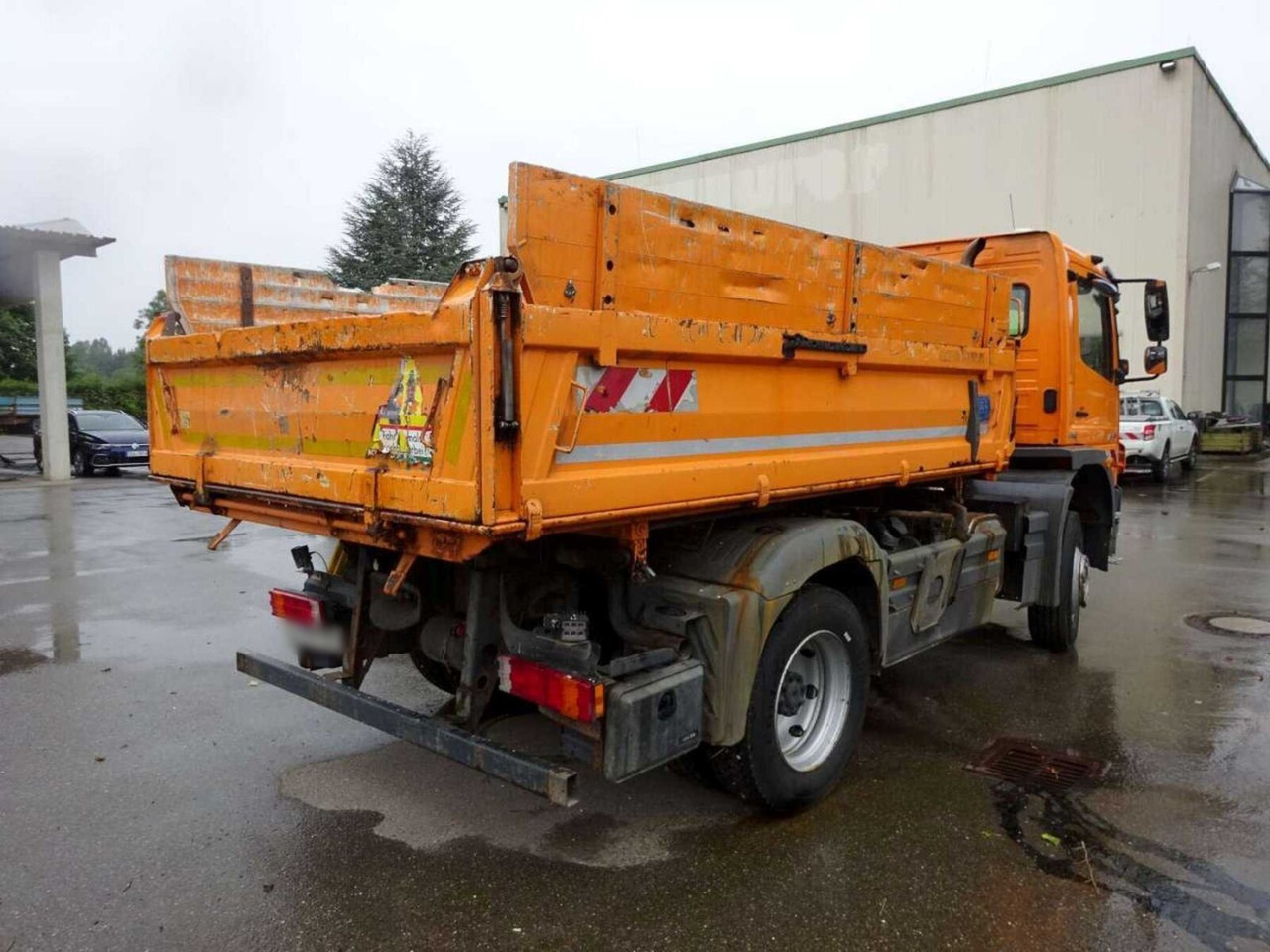 Mercedes-Benz Atego 1624 AK 4x4 Atego 1624 AK 4x4, AT-Motor, Winterdienstausstattung - قلابات, شاحنة كرين: صور 3 Mercedes-Benz Atego 1624 AK 4x4 Atego 1624 AK 4x4, AT-Motor, Winterdienstausstattung - قلابات, شاحنة كرين: صور 3