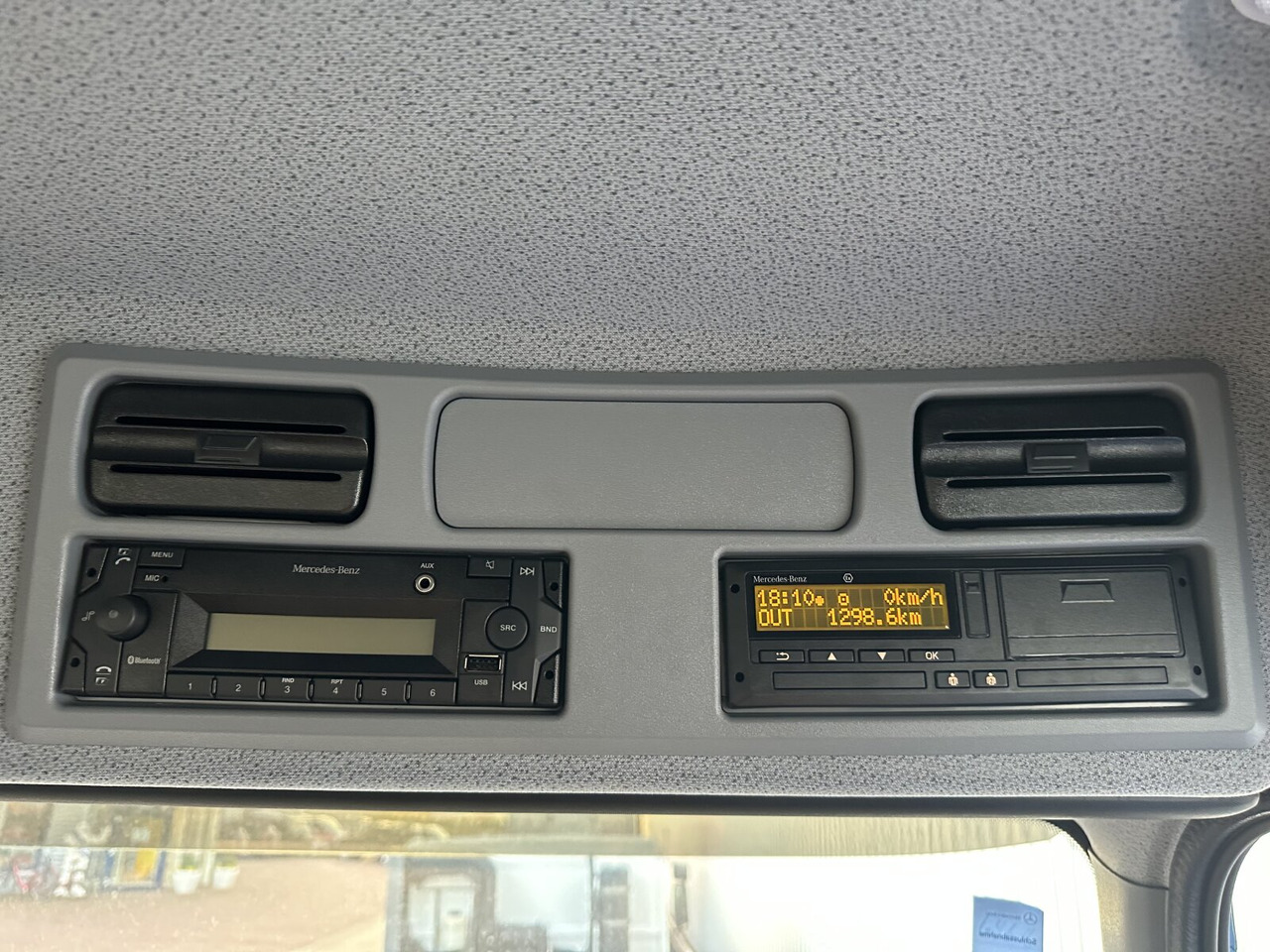 Mercedes-Benz Atego 1630 AK 4x4 Atego 1630 AK 4x4, Rechtslenker - الشاسيه شاحنة: صور 3 Mercedes-Benz Atego 1630 AK 4x4 Atego 1630 AK 4x4, Rechtslenker - الشاسيه شاحنة: صور 3