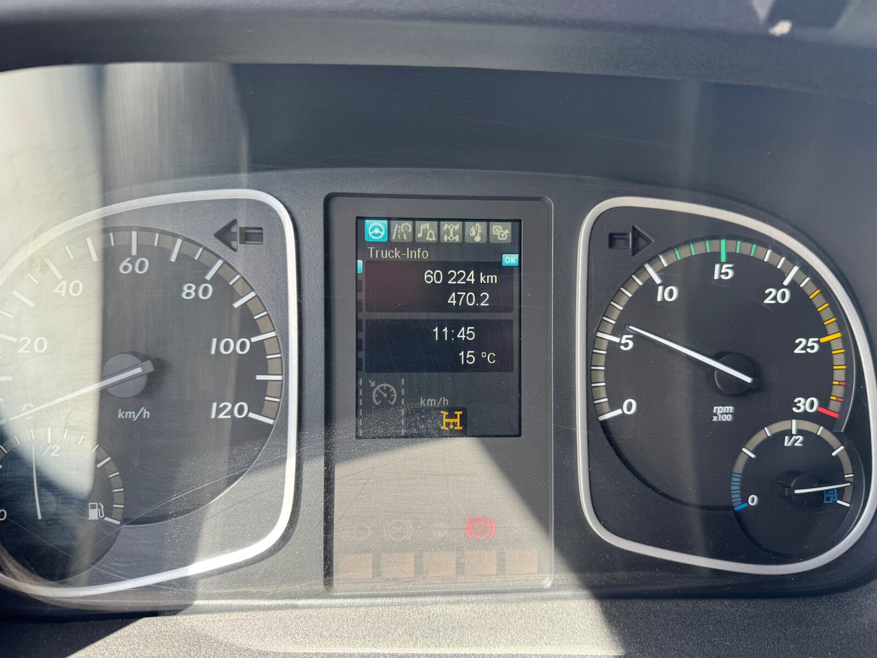 Mercedes-Benz Atego 1630 K 4x2 Atego 1630 K 4x2, 2x AHK - قلابات: صور 3 Mercedes-Benz Atego 1630 K 4x2 Atego 1630 K 4x2, 2x AHK - قلابات: صور 3