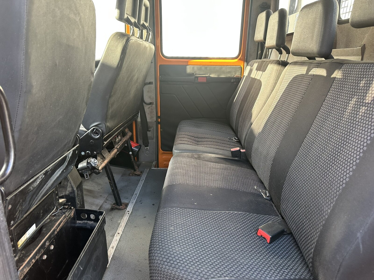 Mercedes-Benz Vario 813 D 4x2 Doka Vario 813 D 4x2 Doka, Meiller Kipper - قلابات: صور 2 Mercedes-Benz Vario 813 D 4x2 Doka Vario 813 D 4x2 Doka, Meiller Kipper - قلابات: صور 2