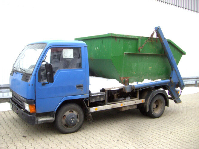Mitsubishi Canter 4x2 Canter 4x2, ERSATZTEILTRÄGER - شاحنات قابلة للفك شاحنة: صور 1 Mitsubishi Canter 4x2 Canter 4x2, ERSATZTEILTRÄGER - شاحنات قابلة للفك شاحنة: صور 1