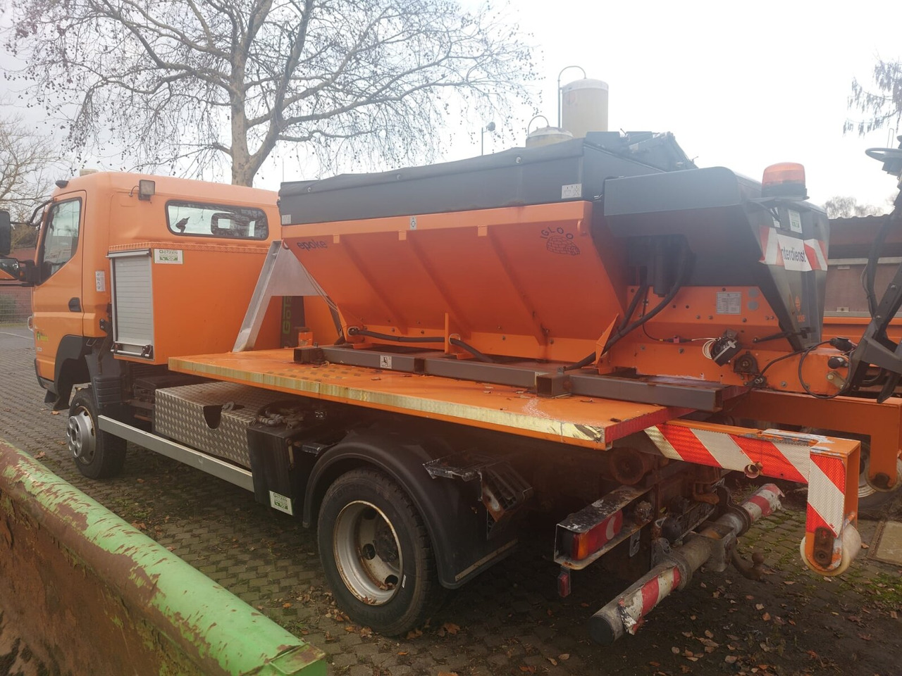 Mitsubishi Canter Fuso 6C18 4x4 Canter Fuso 6C18 4x4, Winterdienstausstattung, AJK HL 5-3.150 City-Abroller - شاحنة ذات الخطاف: صور 3 Mitsubishi Canter Fuso 6C18 4x4 Canter Fuso 6C18 4x4, Winterdienstausstattung, AJK HL 5-3.150 City-Abroller - شاحنة ذات الخطاف: صور 3