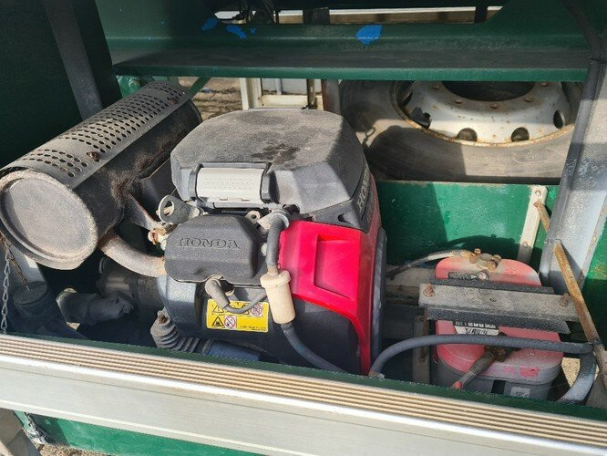 SCHELLING 504 H 22 SCHELLING 504 H 22 mit Kran Ferrari 708, 7m/t إيجار SCHELLING 504 H 22 SCHELLING 504 H 22 mit Kran Ferrari 708, 7m/t: صور 14