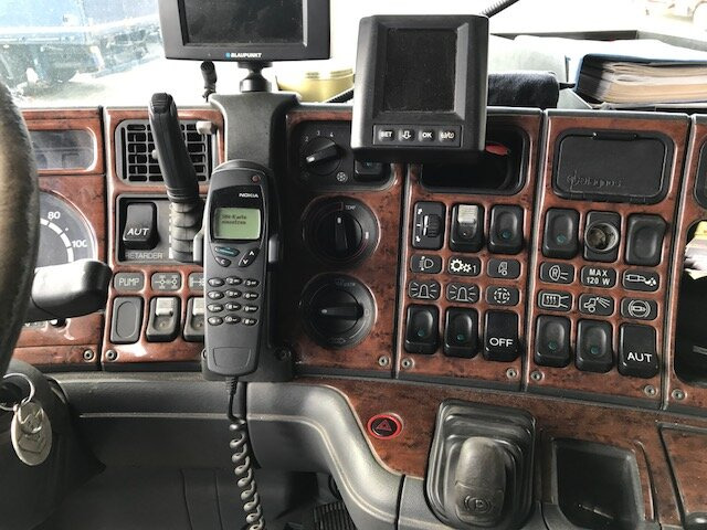 Scania R164 GA6x4NZ 480 R164 GA6x4NZ 480, Retarder, Hydraulik - شاحنة جرار: صور 5 Scania R164 GA6x4NZ 480 R164 GA6x4NZ 480, Retarder, Hydraulik - شاحنة جرار: صور 5