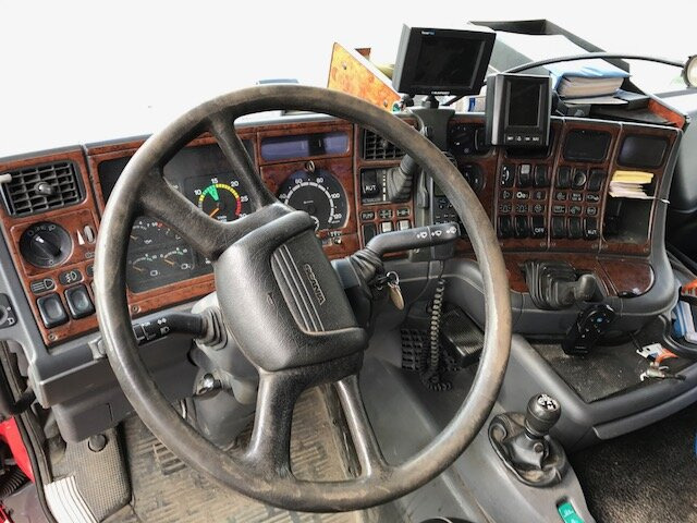 Scania R164 GA6x4NZ 480 R164 GA6x4NZ 480, Retarder, Hydraulik - شاحنة جرار: صور 2 Scania R164 GA6x4NZ 480 R164 GA6x4NZ 480, Retarder, Hydraulik - شاحنة جرار: صور 2