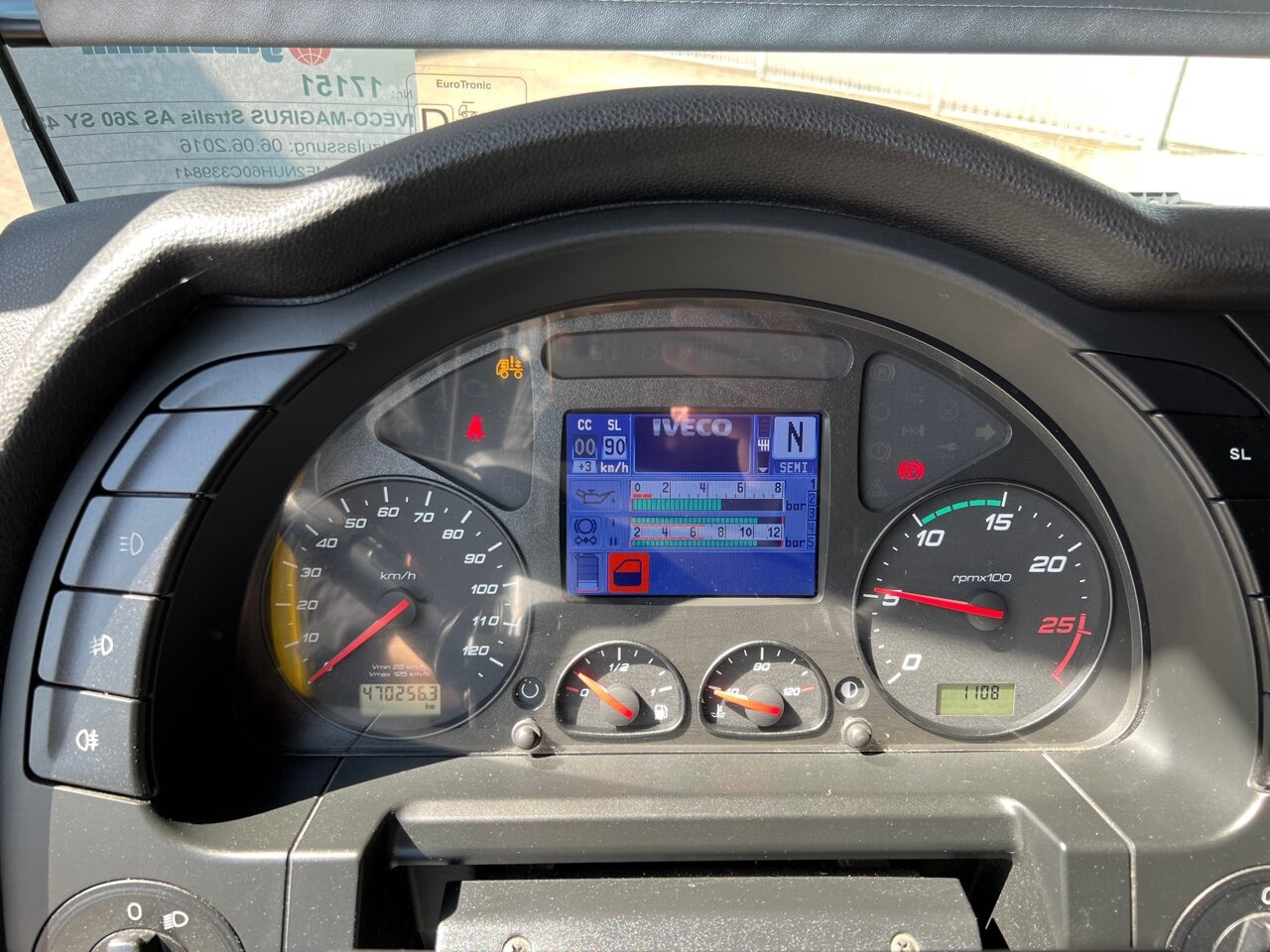 Stralis AS260SY48 6x2/4 Stralis AS260SY48 6x2/4, Kran Palfinger PK18001L am Heck, Lenk-/Liftachse - شاحنة كرين, شاحنات مسطحة: صور 5 Stralis AS260SY48 6x2/4 Stralis AS260SY48 6x2/4, Kran Palfinger PK18001L am Heck, Lenk-/Liftachse - شاحنة كرين, شاحنات مسطحة: صور 5