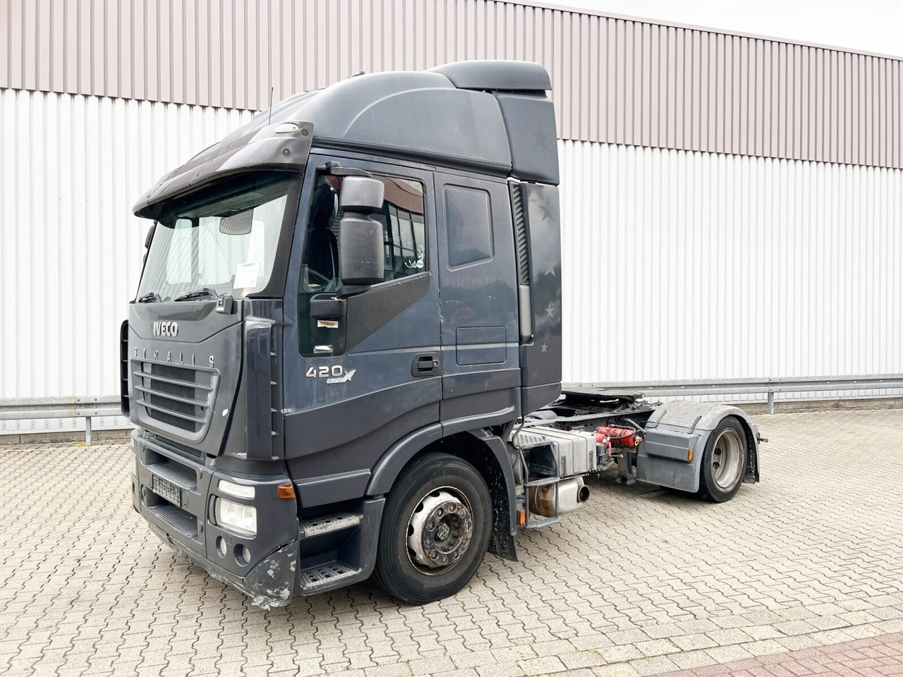 Stralis AS440S42 4x2 Stralis AS440S42 4x2, Retarder - شاحنة جرار: صور 1 Stralis AS440S42 4x2 Stralis AS440S42 4x2, Retarder - شاحنة جرار: صور 1