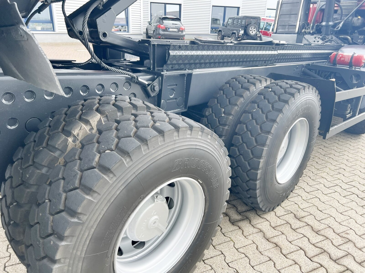 Tatra Phoenix 8x8 Phoenix 8x8, Stahlmulde ca. 22m³, hydr. Heckklappe - قلابة شاحنة: صور 4 Tatra Phoenix 8x8 Phoenix 8x8, Stahlmulde ca. 22m³, hydr. Heckklappe - قلابة شاحنة: صور 4