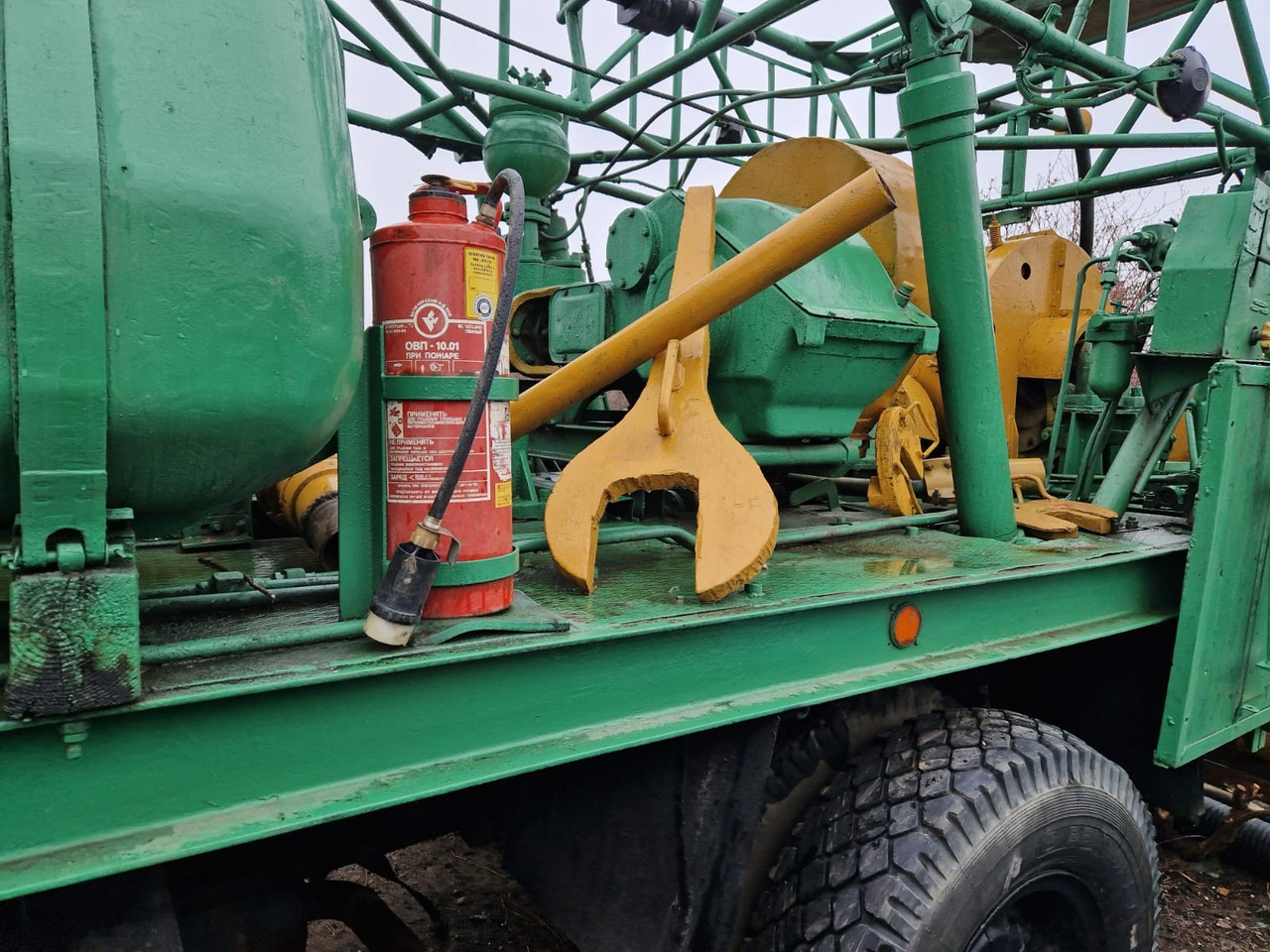 URB 3A3 - آلة حفر: صور 3 URB 3A3 - آلة حفر: صور 3