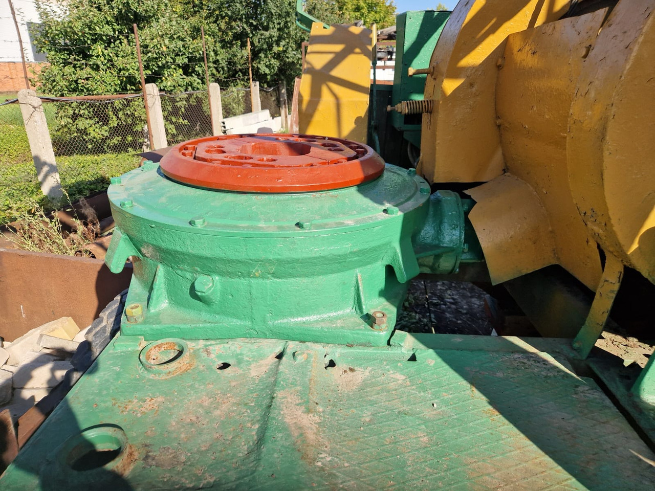 URB 3A3 - آلة حفر: صور 4 URB 3A3 - آلة حفر: صور 4