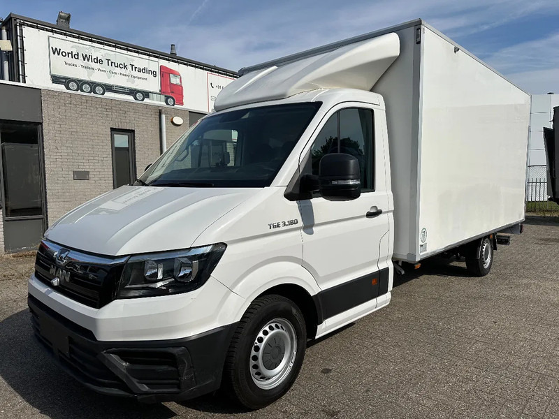 MAN TGE TGE 3.180 + 360 CAMERA + LIFT + EURO 6B + AIRCO + 720 KG LOADING + 3 SEATS - الشاحنات الصغيرة صندوق مغلق: صور 1 MAN TGE TGE 3.180 + 360 CAMERA + LIFT + EURO 6B + AIRCO + 720 KG LOADING + 3 SEATS - الشاحنات الصغيرة صندوق مغلق: صور 1
