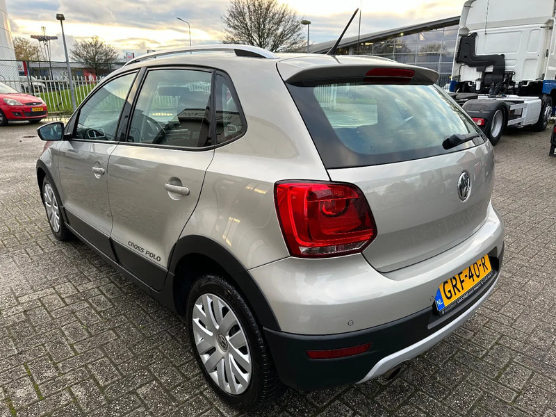 Volkswagen Polo 1.2 TSI CROSS + AUTOMATIC + 101.474 KM + APK/TUV - هاتشباك: صور 3 Volkswagen Polo 1.2 TSI CROSS + AUTOMATIC + 101.474 KM + APK/TUV - هاتشباك: صور 3