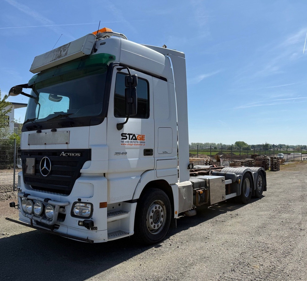 MERCEDES-BENZ Actros 2548L - الشاسيه شاحنة: صور 2 MERCEDES-BENZ Actros 2548L - الشاسيه شاحنة: صور 2