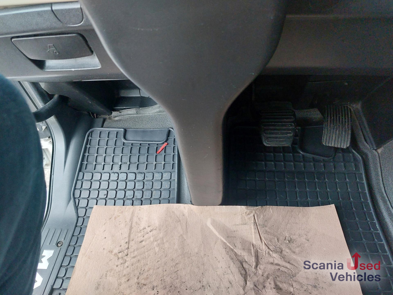 MAN TGX 18.500LL Low Liner - شاحنة جرار: صور 2 MAN TGX 18.500LL Low Liner - شاحنة جرار: صور 2