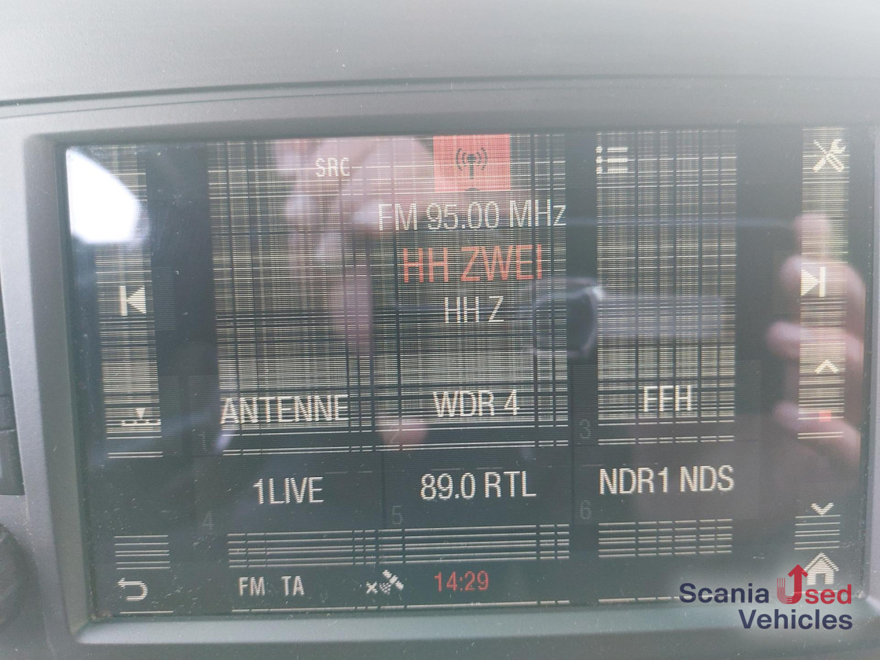 MAN TGX 18.500LL Low Liner - شاحنة جرار: صور 4 MAN TGX 18.500LL Low Liner - شاحنة جرار: صور 4