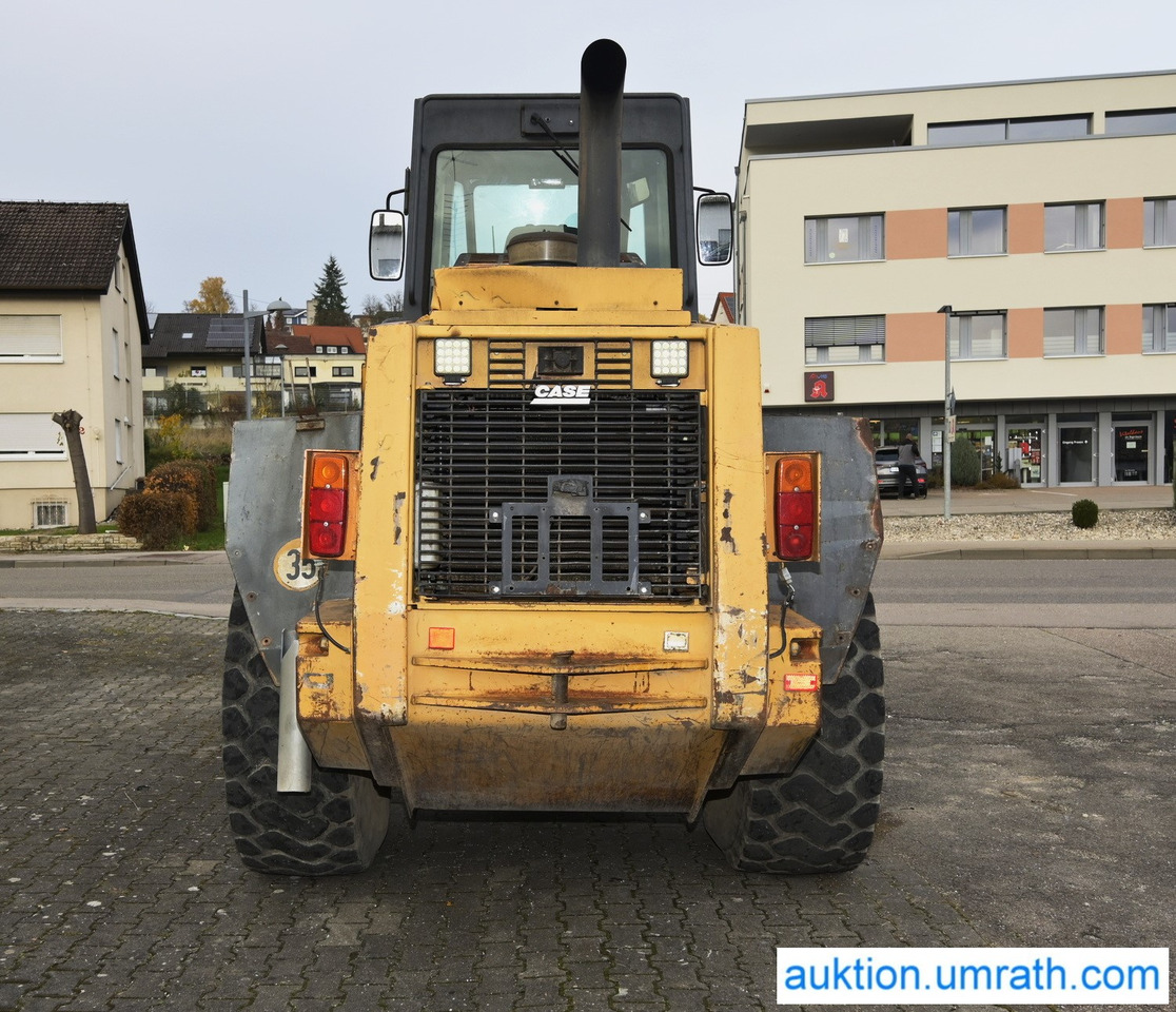 CASE 721 B - اللودر بعجل: صور 5 CASE 721 B - اللودر بعجل: صور 5