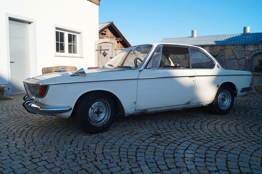 BMW 2000 CS - كوبيه: صور 5 BMW 2000 CS - كوبيه: صور 5