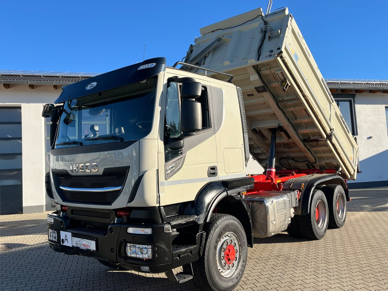 Iveco Starlis X-Way 480 6x6 Hydro Meiller Bordmatik - قلابات: صور 1 Iveco Starlis X-Way 480 6x6 Hydro Meiller Bordmatik - قلابات: صور 1