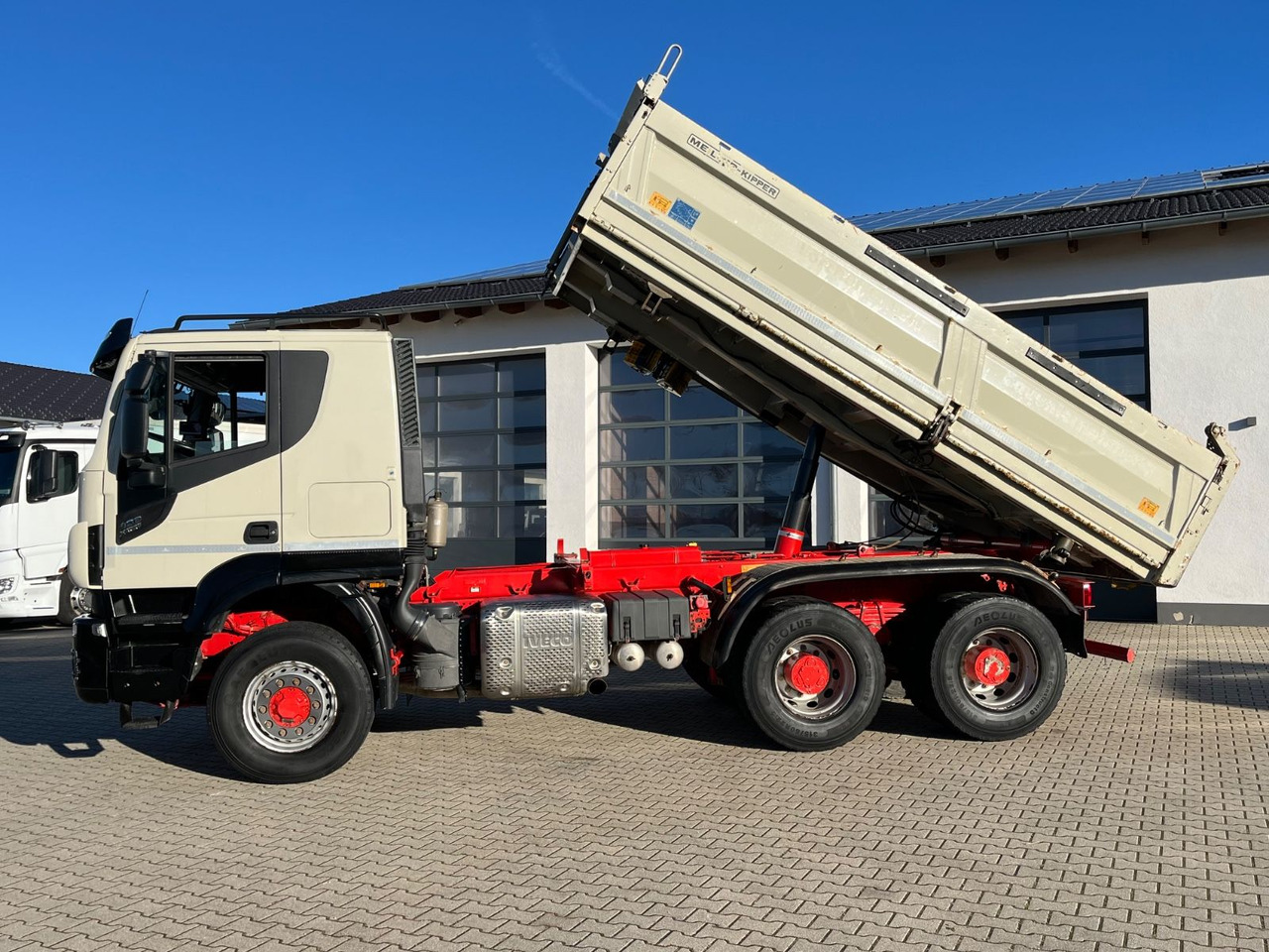 Iveco Starlis X-Way 480 6x6 Hydro Meiller Bordmatik - قلابات: صور 2 Iveco Starlis X-Way 480 6x6 Hydro Meiller Bordmatik - قلابات: صور 2