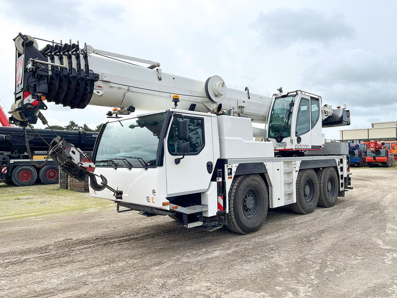 Liebherr LTM 1060-3.1 - موبايل كرين: صور 1 Liebherr LTM 1060-3.1 - موبايل كرين: صور 1